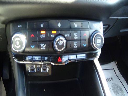 Certified 2024 Dodge Durango SXT AWD/4WD image 31