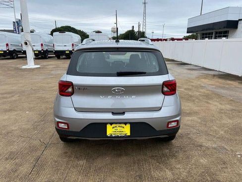 New 2026 Hyundai Venue SEL FWD image 87