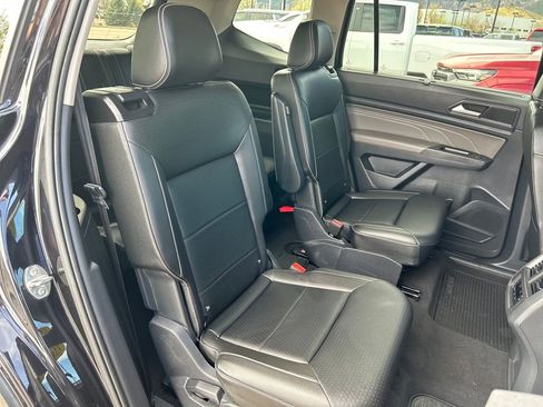 Used 2023 Volkswagen Atlas SEL AWD/4WD image 22