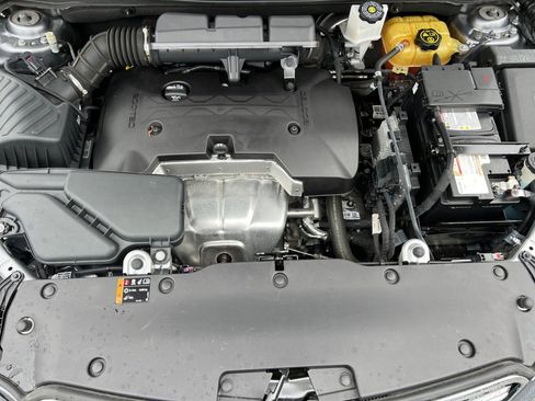Used 2019 Buick Envision Essence image 16