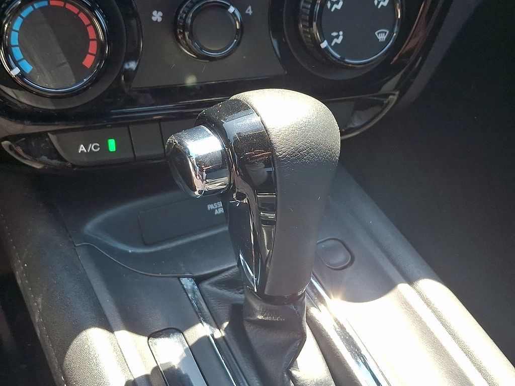 Used 2021 Honda HR-V Sport image 16