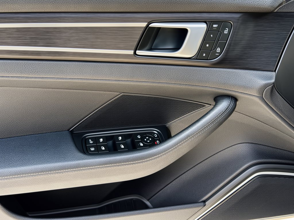 Certified 2023 Porsche Panamera 4 AWD/4WD image 15