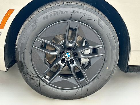 New 2026 BMW iX xDrive60 image 26