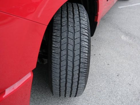 Used 2023 RAM 1500 Laramie image 14