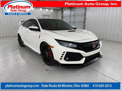 Used 2019 Honda Civic Type R image 7