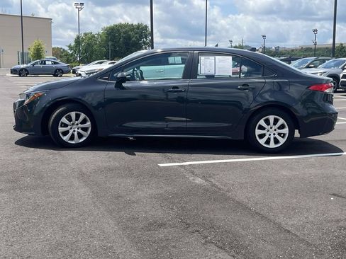 Used 2024 Toyota Corolla LE FWD image 6