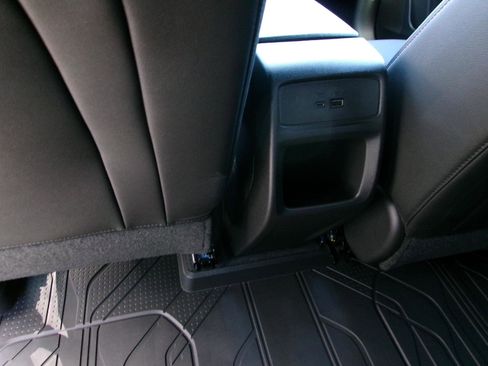 New 2026 Chevrolet Trax RS w/ Sunroof Package image 14