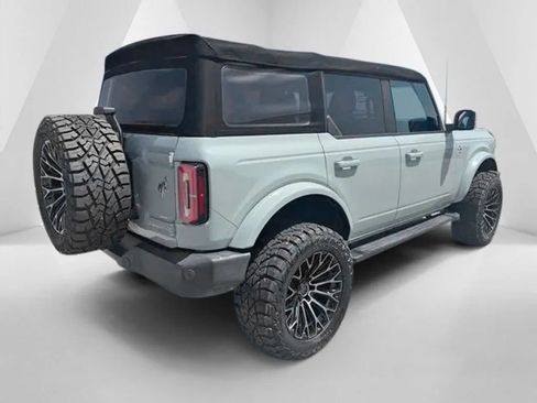 Used 2022 Ford Bronco Outer Banks AWD/4WD image 7