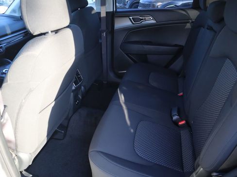 New 2026 Kia Sportage LX image 13