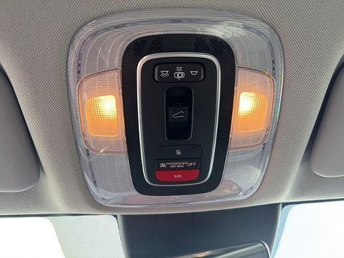 Used 2023 Hyundai Elantra Limited w/ Cargo Package image 34