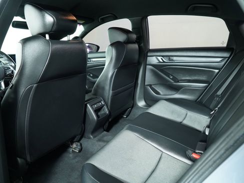 Used 2022 Honda Accord Sport image 24