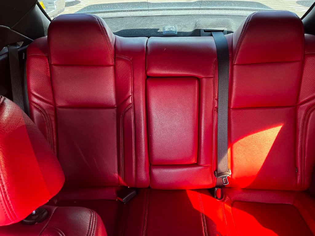 Used 2019 Dodge Challenger SXT RWD image 19