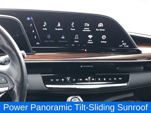 Used 2023 Cadillac Escalade Premium Luxury w/ Performance Package image 9