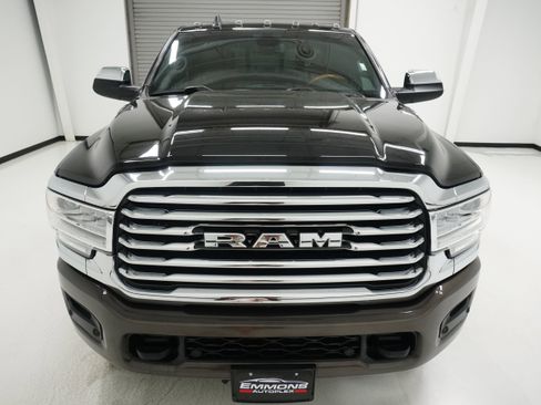 Used 2022 RAM 3500 Limited image 2