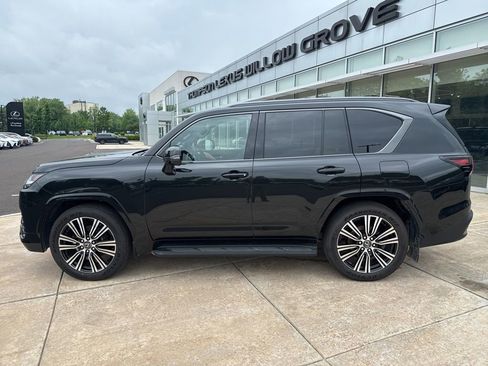 New 2026 Lexus LX 600 4WD w/ Luxury Package image 8