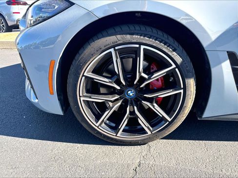 Used 2023 BMW i4 eDrive40 w/ M Sport Package RWD image 32
