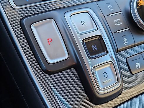 Used 2023 Hyundai Santa Fe Limited image 13