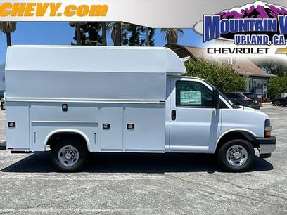 New 2026 Chevrolet Express 3500 w/ Power Convenience Package