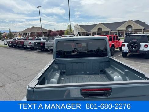 New 2026 Jeep Gladiator Sport AWD/4WD image 7