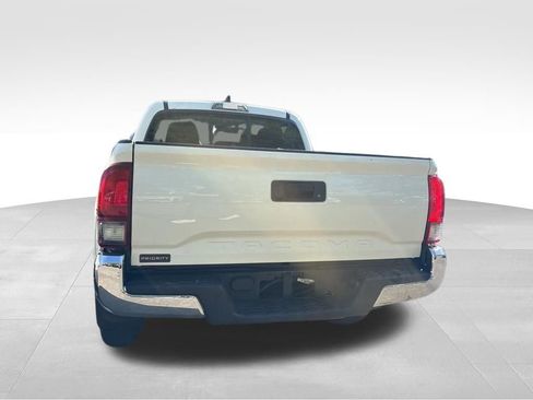 Used 2023 Toyota Tacoma SR5 w/ SR5 Appearance Package image 11