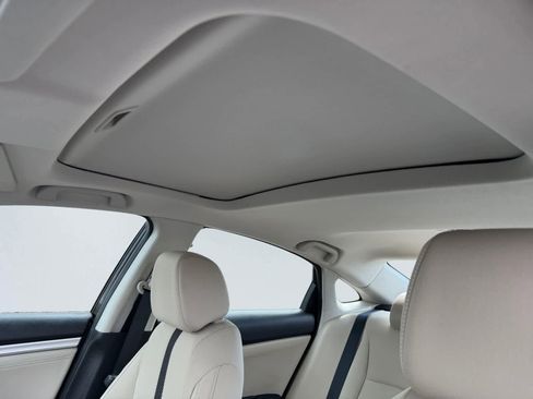 Used 2018 Honda Civic EX image 15