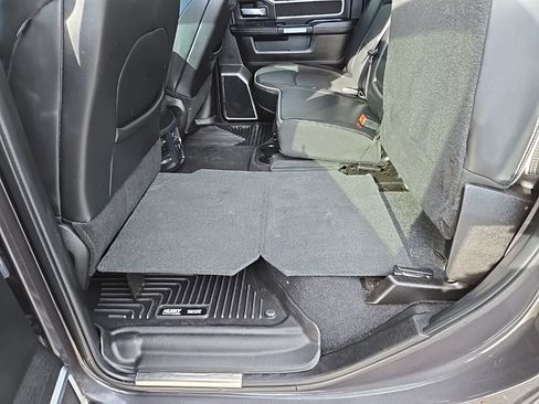 Used 2019 RAM 2500 Laramie image 13