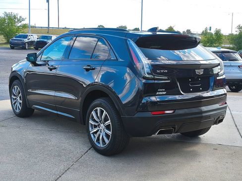 Used 2023 Cadillac XT4 Sport w/ Sun And Sound Package AWD/4WD image 7