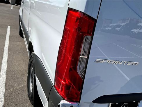 New 2026 Mercedes-Benz Sprinter 2500 image 19