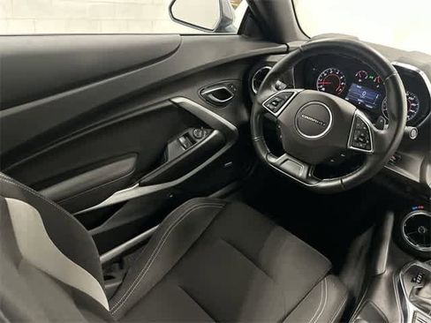 Used 2021 Chevrolet Camaro LT w/ RS Package image 12