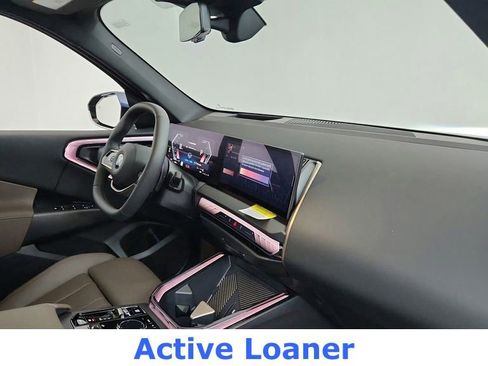 Used 2025 BMW X3 xDrive30i w/ Premium Package AWD/4WD image 9