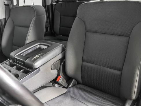 Used 2018 Chevrolet Silverado 1500 LT image 21