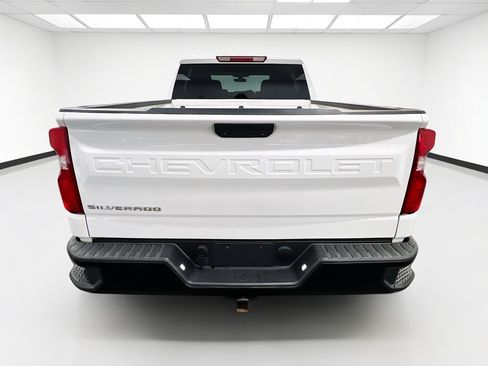Used 2021 Chevrolet Silverado 1500 W/T w/ WT Convenience Package AWD/4WD image 5