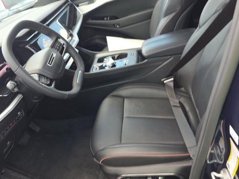 Used 2024 Jeep Wagoneer Launch Edition AWD/4WD image 7
