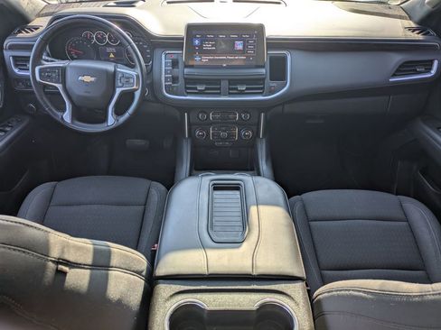 Used 2021 Chevrolet Suburban LS image 14