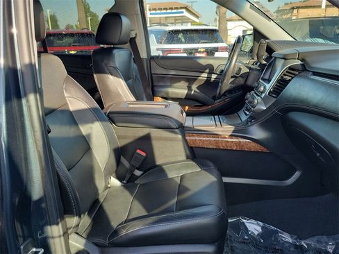 Used 2019 Chevrolet Tahoe Premier image 19