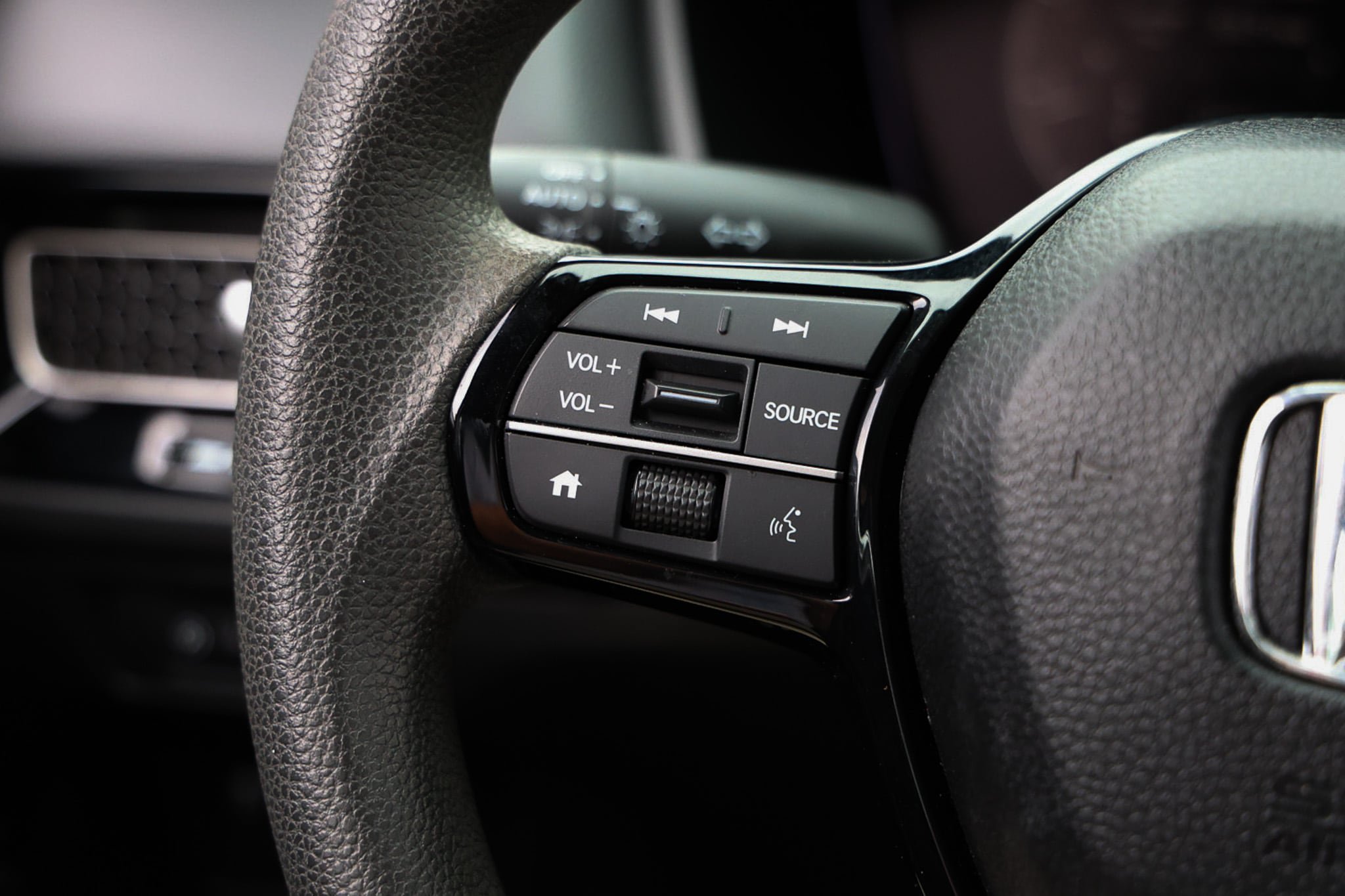 Used 2025 Honda Civic LX image 28