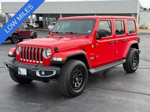 Used 2020 Jeep Wrangler Unlimited Sahara image 8