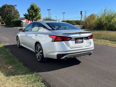 Used 2019 Nissan Altima 2.5 Platinum image 7