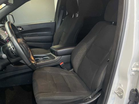 Used 2025 Dodge Durango GT RWD image 17