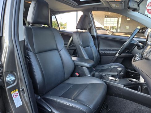 Used 2014 Toyota RAV4 Limited FWD image 27