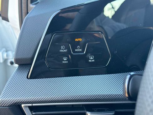 New 2026 Volkswagen GTI SE image 31