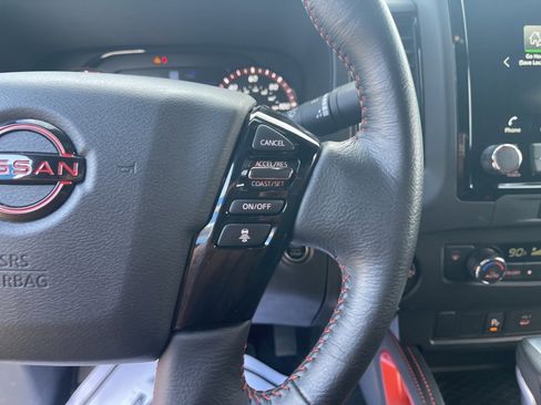 Used 2024 Nissan Frontier PRO-4X w/ Technology Package image 22