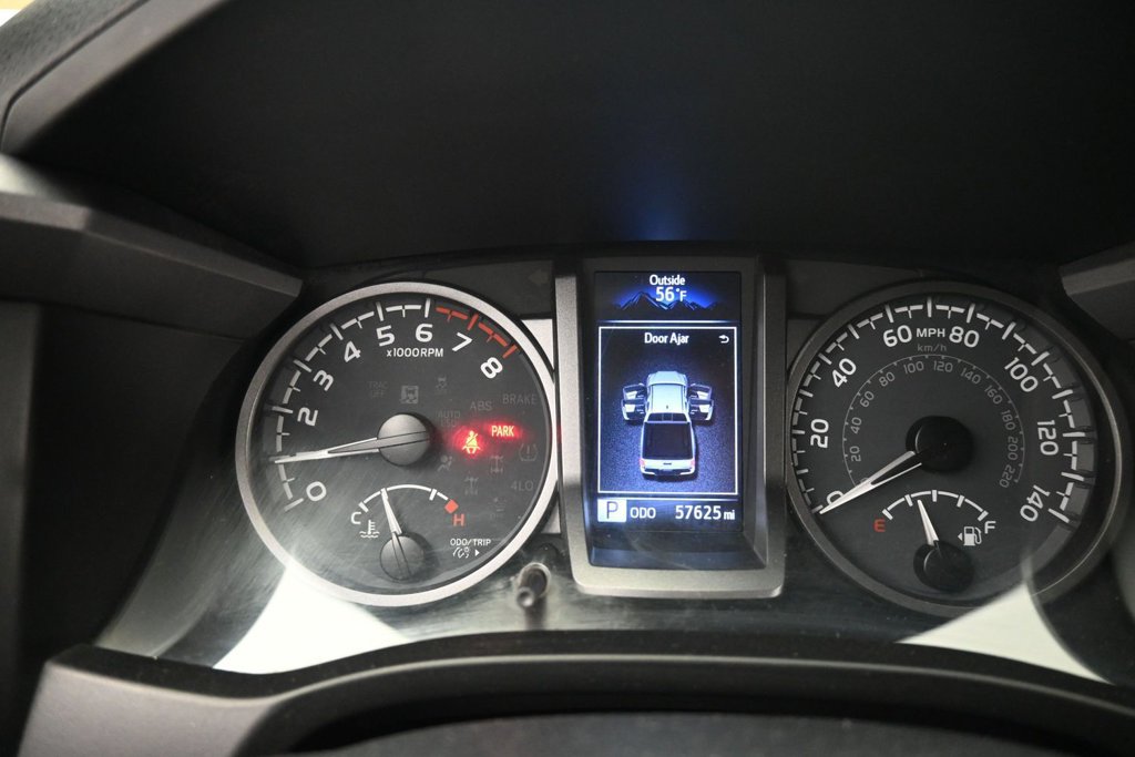 Used 2020 Toyota Tacoma TRD Sport w/ Technology Package AWD/4WD image 19