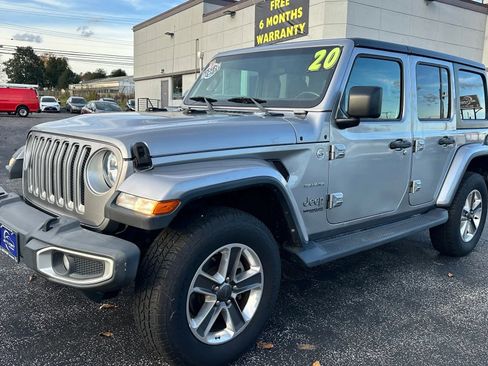 Used 2020 Jeep Wrangler Unlimited Sahara image 1