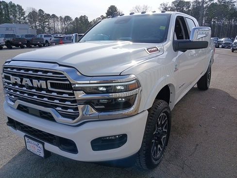 New 2026 RAM 2500 Limited image 15