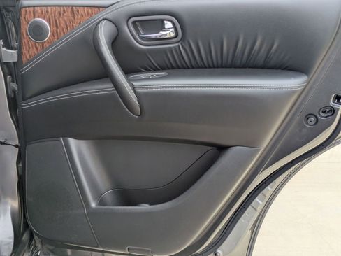 Used 2020 Nissan Armada SL w/ Premium Package image 27