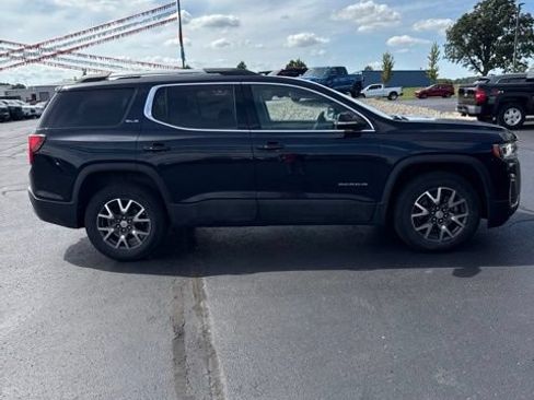 Used 2021 GMC Acadia SLE w/ Driver Convenience Package AWD/4WD image 3