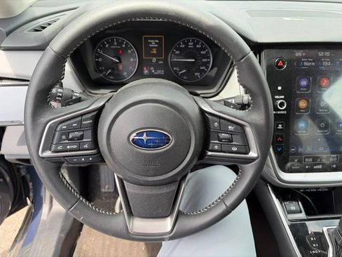 Used 2025 Subaru Outback Premium w/ Popular Package #1 AWD/4WD image 10
