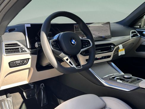 Certified 2026 BMW 430i Convertible w/ M Sport Package RWD image 8