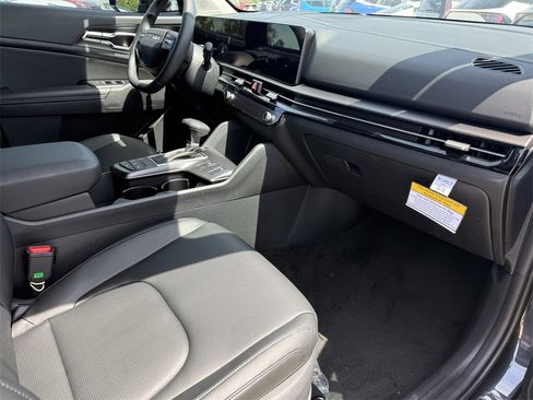 New 2026 Kia Sportage SX image 14